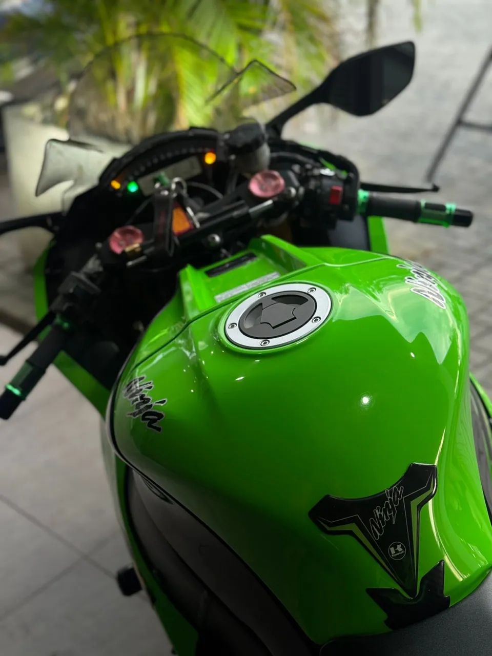 Kawasaki Zx-10/ Zx-10r 1000cc 2014 - 1471808841 | OLX