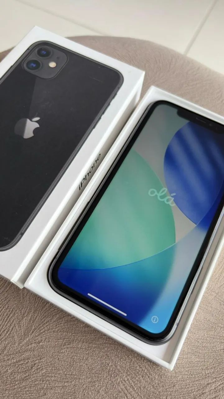 Iphone 11, Black, 64GB - Celulares e Smartphones - Barreiros, São