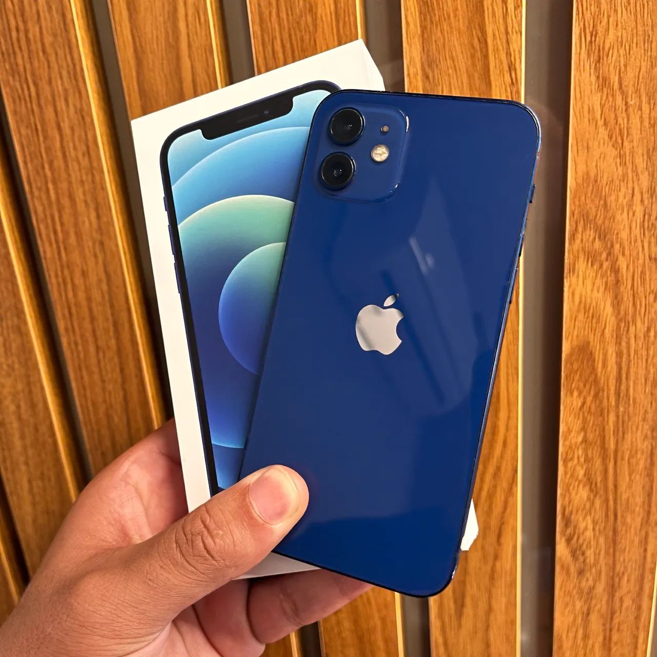 iPhone 12 128Gb Azul/ Garantia e Nota fiscal/ parcelamento em até