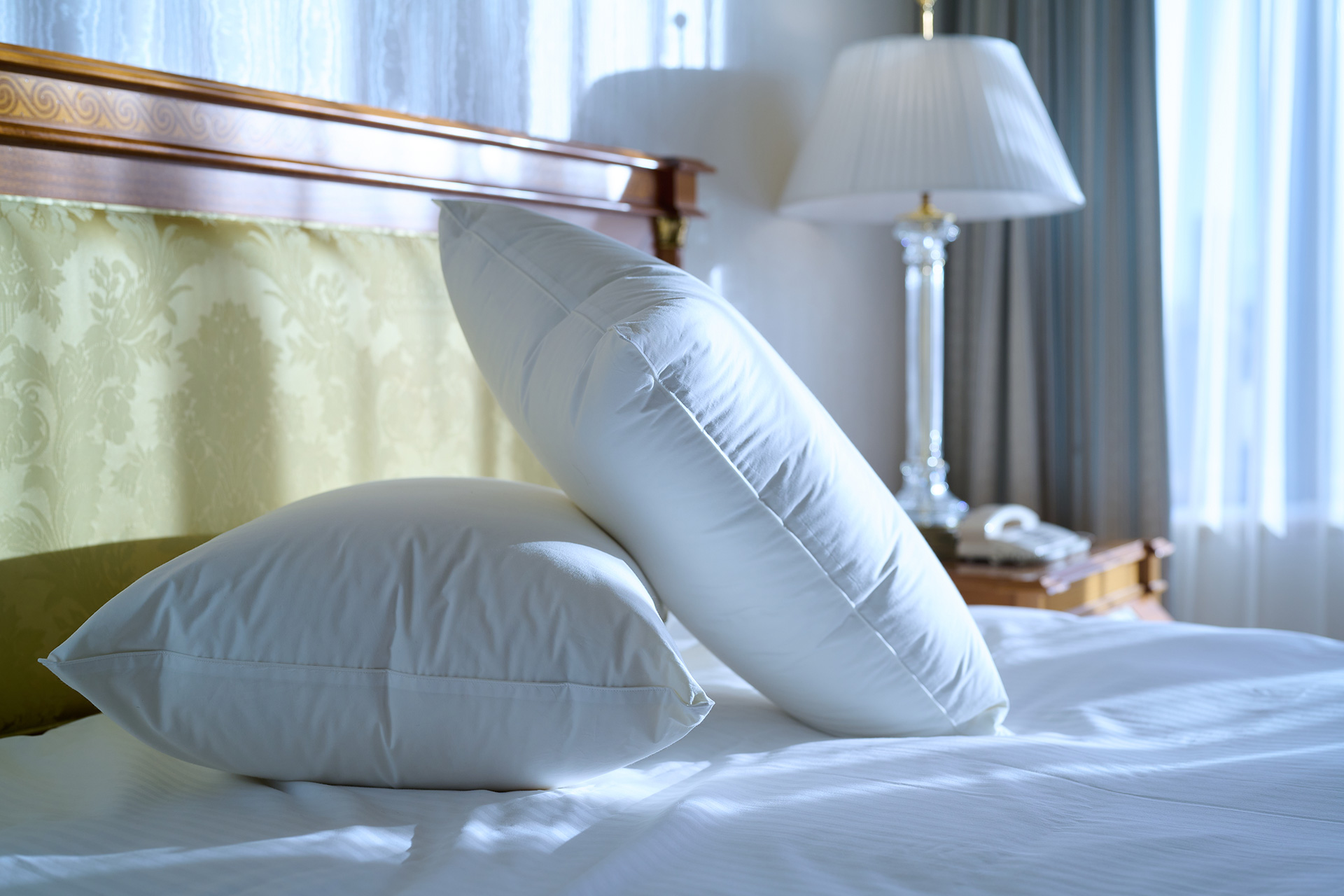 三層プレミアム羽毛枕 – 和雲