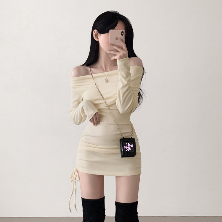 オフショルダーシャーリングタイトミニワンピース｜ミニワンピース