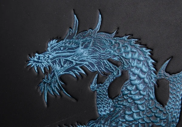 ジャンポールゴルチエJean Paul GAULTIER ドラゴンエンボスクエア