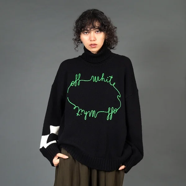 オフホワイトOff-White ロゴエンブロリータートルネックニットセーター