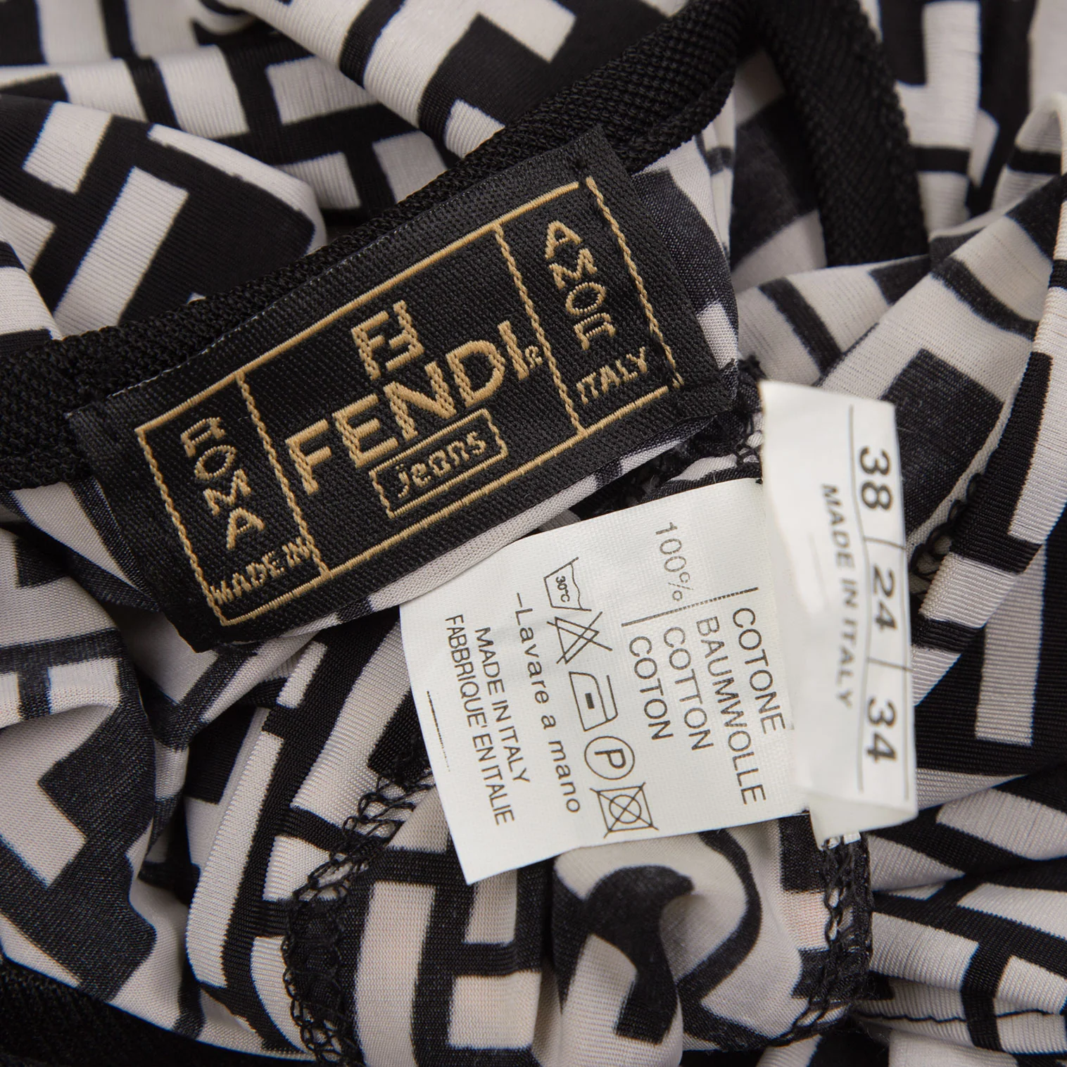 FENDI jeans Zucca Printed T-shirt White,Black 38 (K-126580)