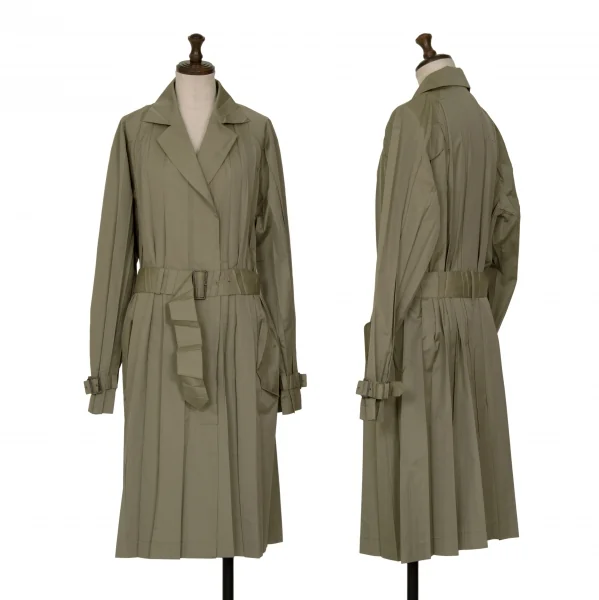 イッセイミヤケ ホワイトレーベルISSEY MIYAKE WHITE LABEL プリーツ