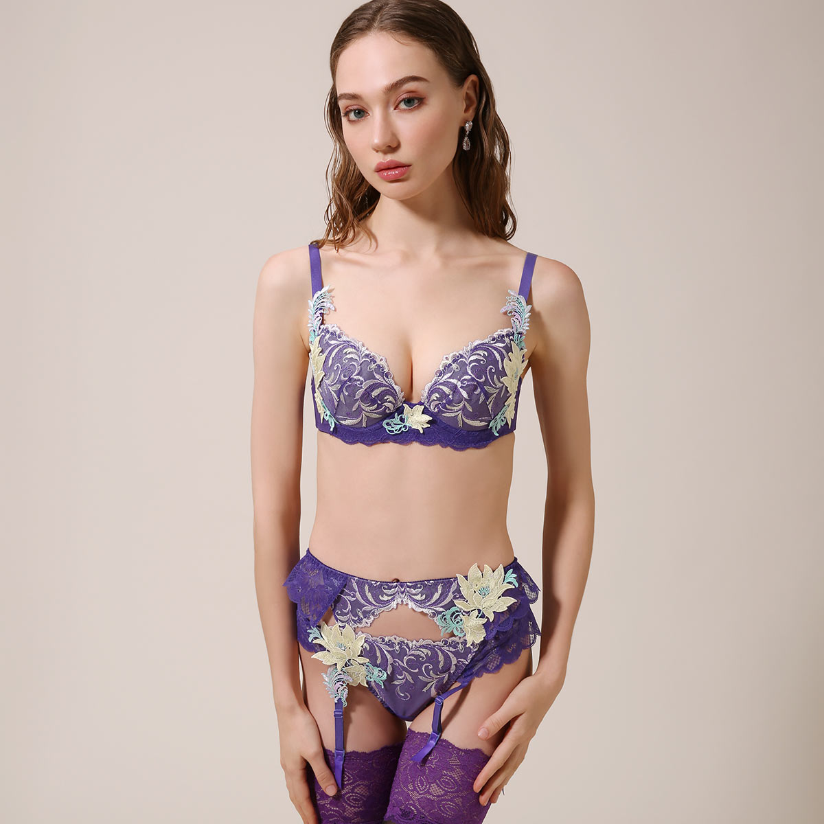 ヒミコ 024シリーズ ショーツ Tバック ソング タンガ M L ランジェリー