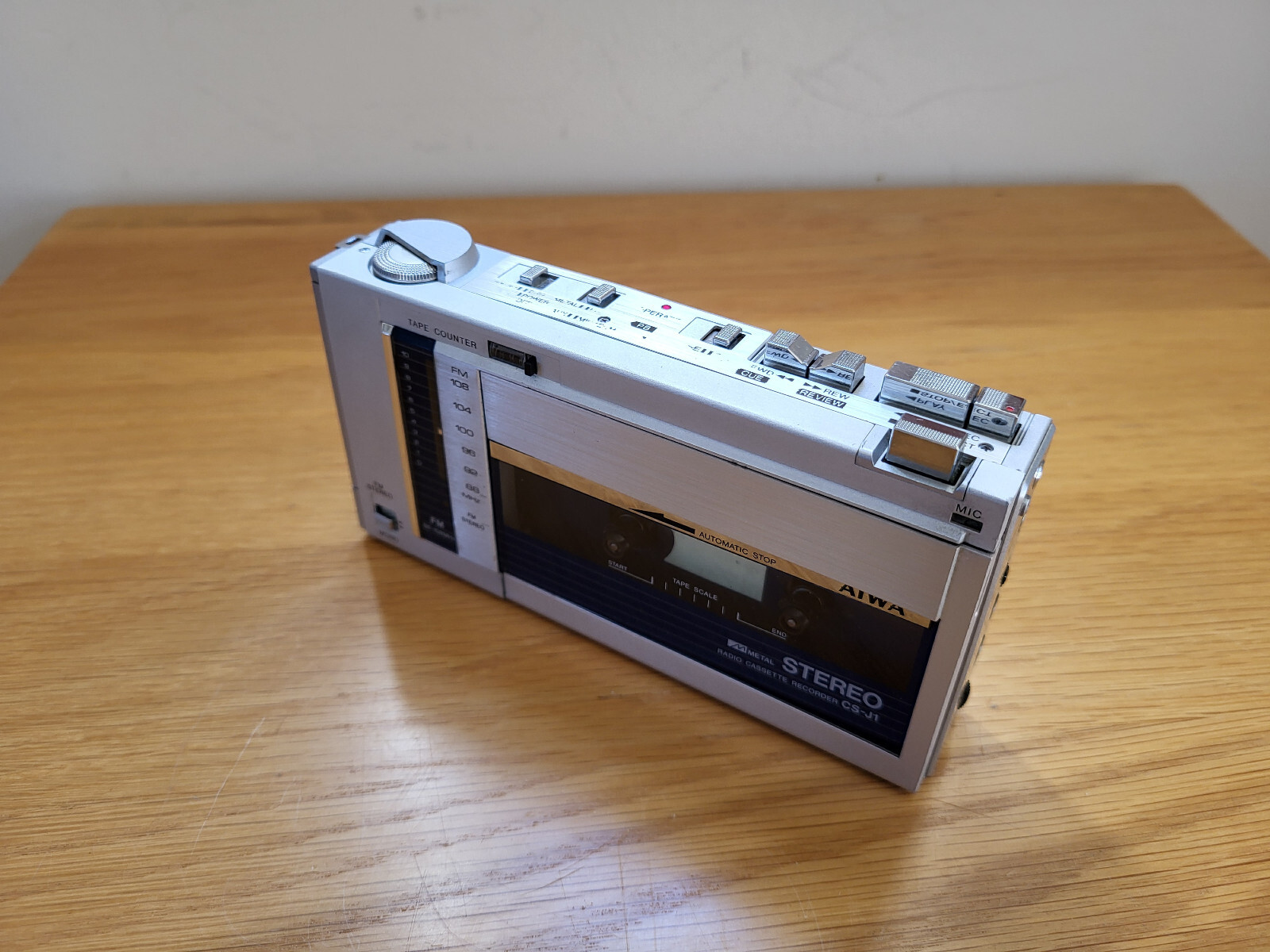 Aiwa CS-J1 ▷ Walkman.land