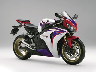 CBR1000RR（EBL-SC59）に適合する｜スリップオンマフラーの商品一覧