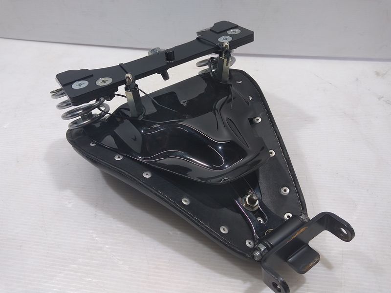 ウェビックガレージセール | 2004-2021スポーツスターに適合 イージー