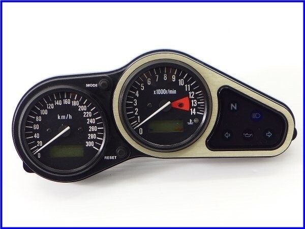 ウェビックガレージセール | ☆ 《M1》良品♪ZX-9R 300km/h 純正メーター♪