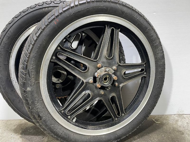 ウェビックガレージセール | ホンダ CB750F RC04 裏コム コムスター