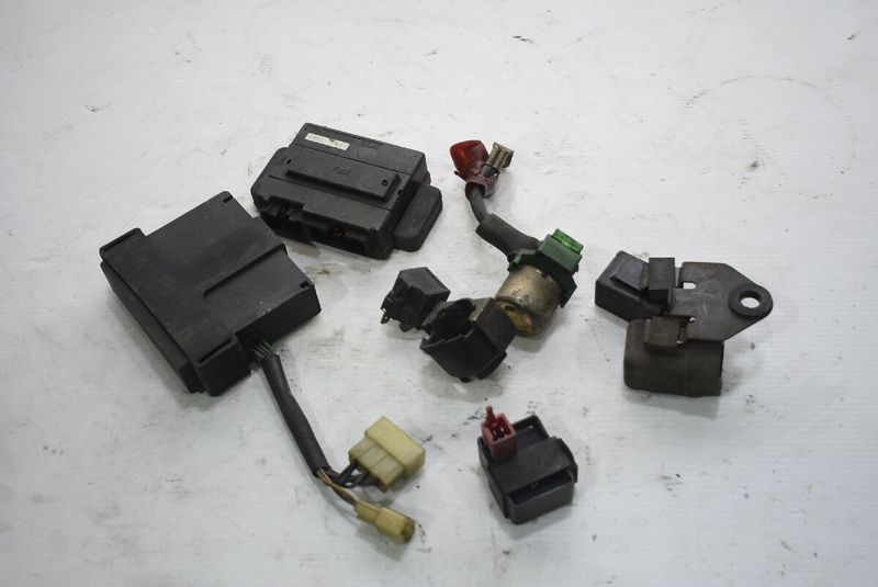 ウェビックガレージセール | カワサキ ZZR1100 ZXT10C CDI