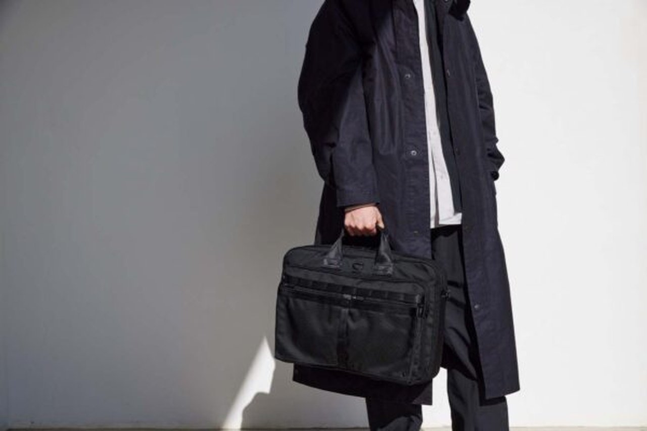 大人が買うべき吉田カバン】ビジネスバッグの新定番。黒一色の「POTR