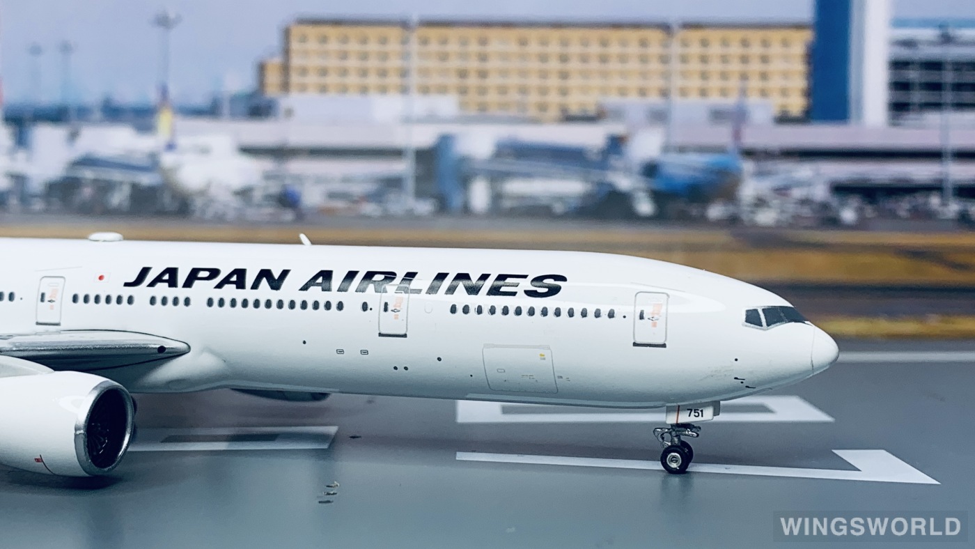 Phoenix 1:400 Boeing 777-300 Japan Airlines 日本航空PH04087 JA751J