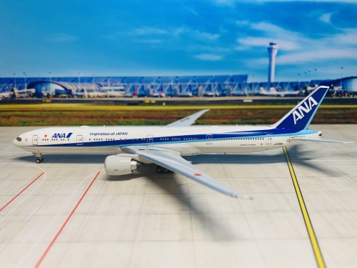 Phoenix 1:400 Boeing 777-300ER ANA 全日空PH04327 JA798A 图片和二手