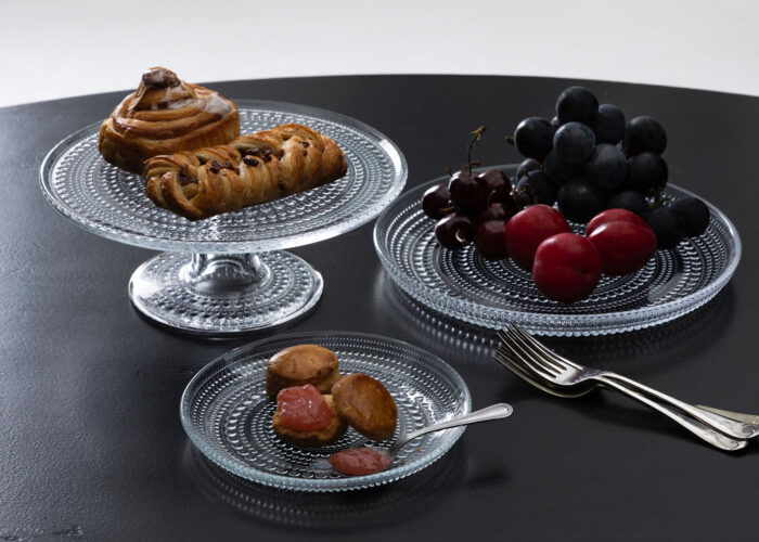 イッタラのガラスプレート涼しげで美しいクリアガラスの器 | ToKoSie