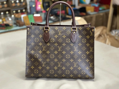 ルイヴィトンバッグリメイク オンザゴー風トートバッグへ │ 沖縄県