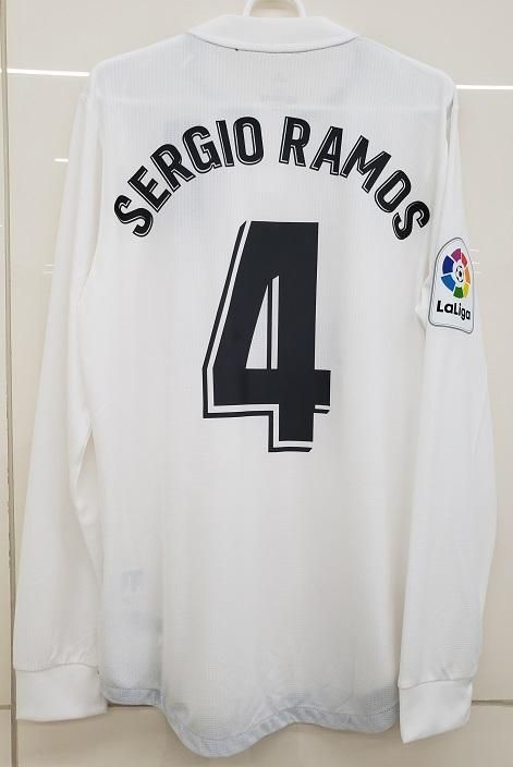 レアル、マドリード（H）18/19 オーセンティック 長袖 セルヒオ