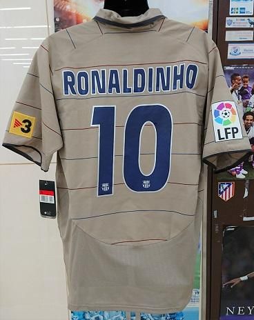FCバルセロナ（A）04/05 選手用コード7 長袖 ロナウジーニョ