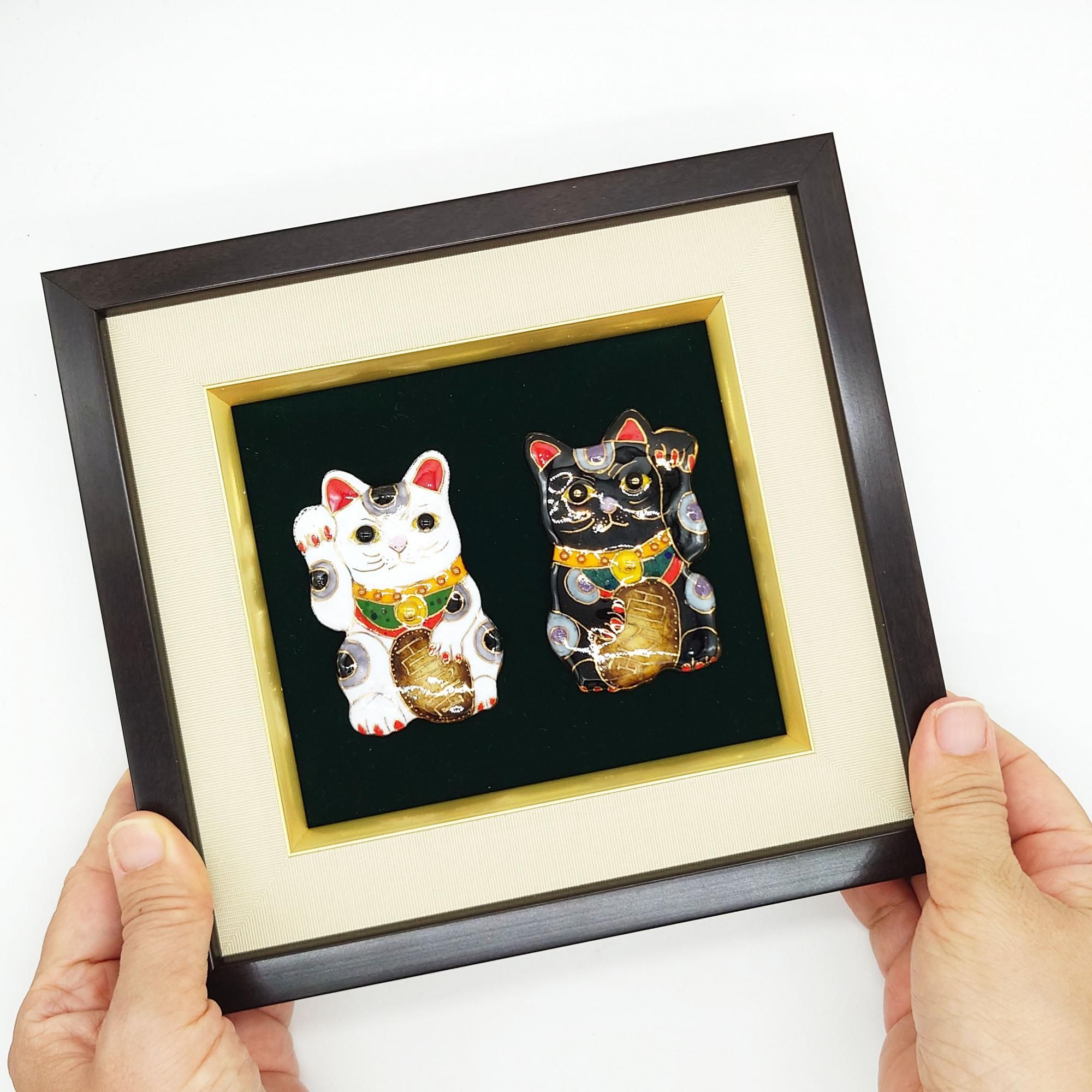 飾って福を“二重”に招く】白黒招き猫の七宝焼アートフレーム（ペア