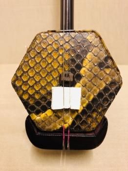 二胡 蘇州製六角形 - ::民族楽器コイズミ::