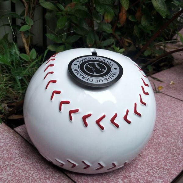 野球ボール型のインテリア貯金箱 | ボールグッズ通販サイト の
