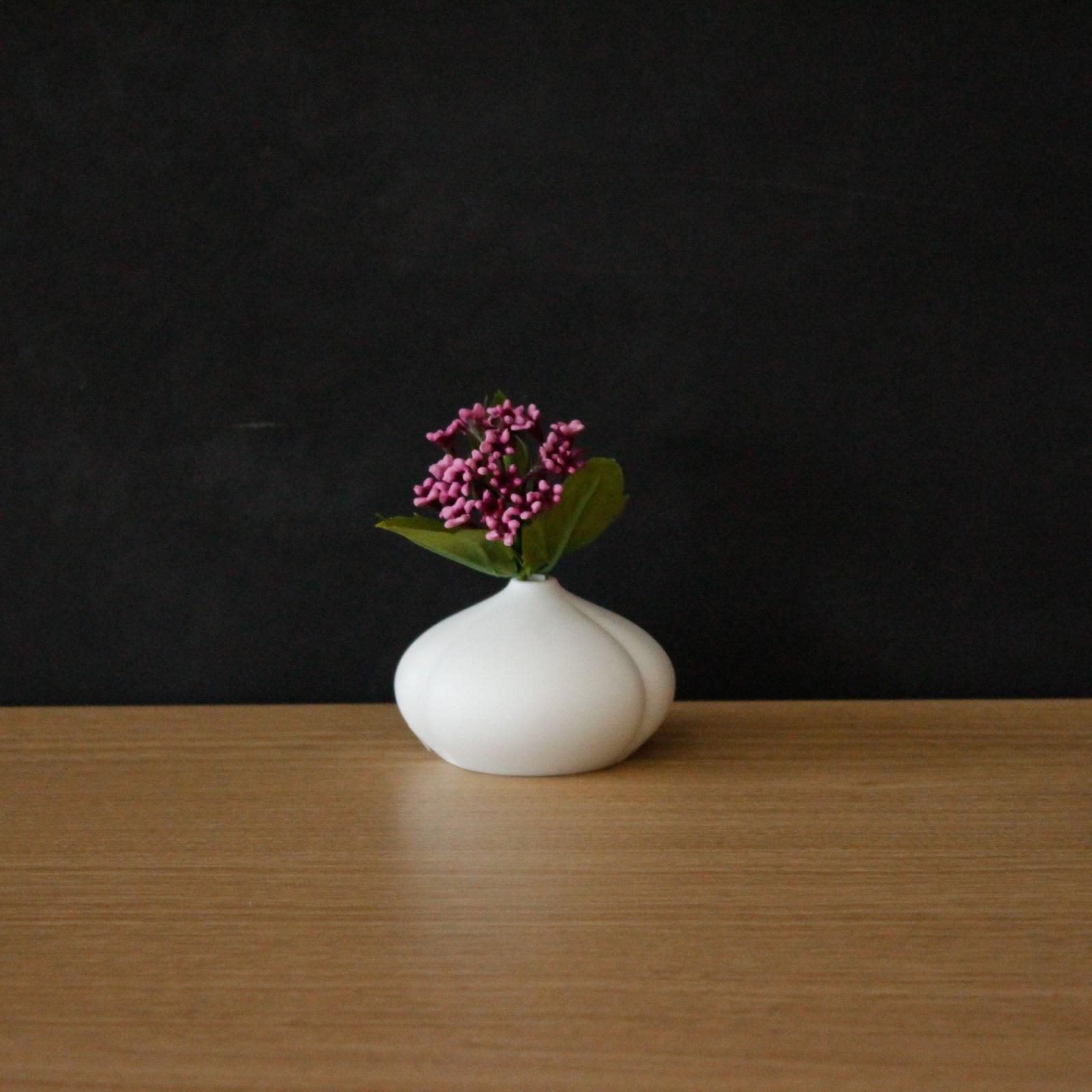 一輪挿し 三方割 - 有田焼窯元 やま平窯 公式オンラインショップ