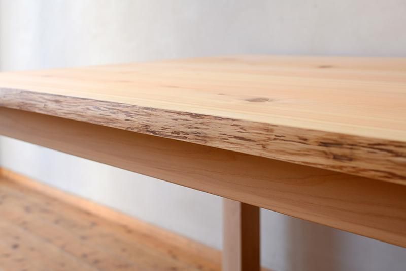 耳（皮）付き天板｜オプション｜無垢テーブル｜ひのき無垢家具｜ヒノキ