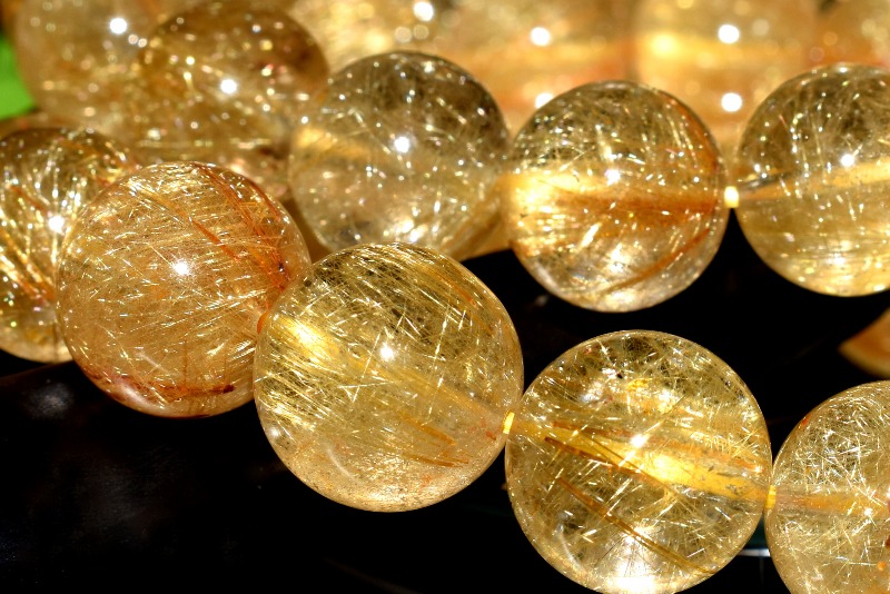 眩い輝き ヴィーナスルチルクォーツ 11mm ブレスレット【動画】 1個