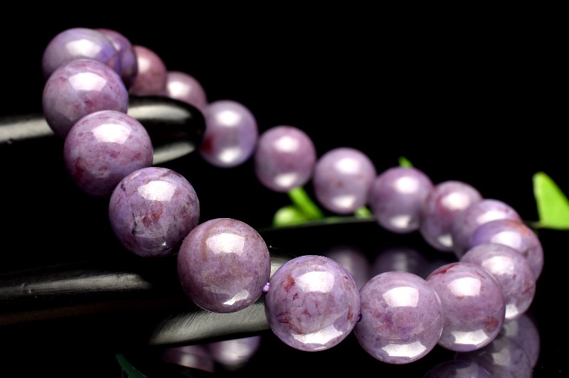 1点物】限定入荷◇幻の希少石 トルコ翡翠 ラベンダージェイド 10.5mm