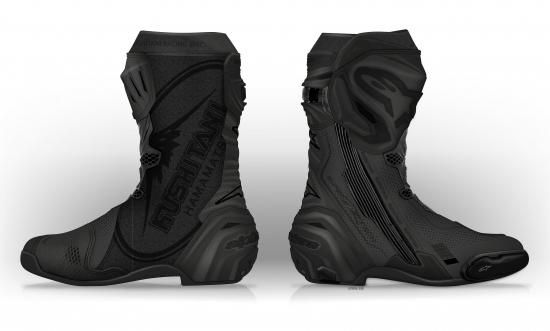 SUPERTECH R2 × ProtoCore Leather BLACKOUT MODEL - バイク用品