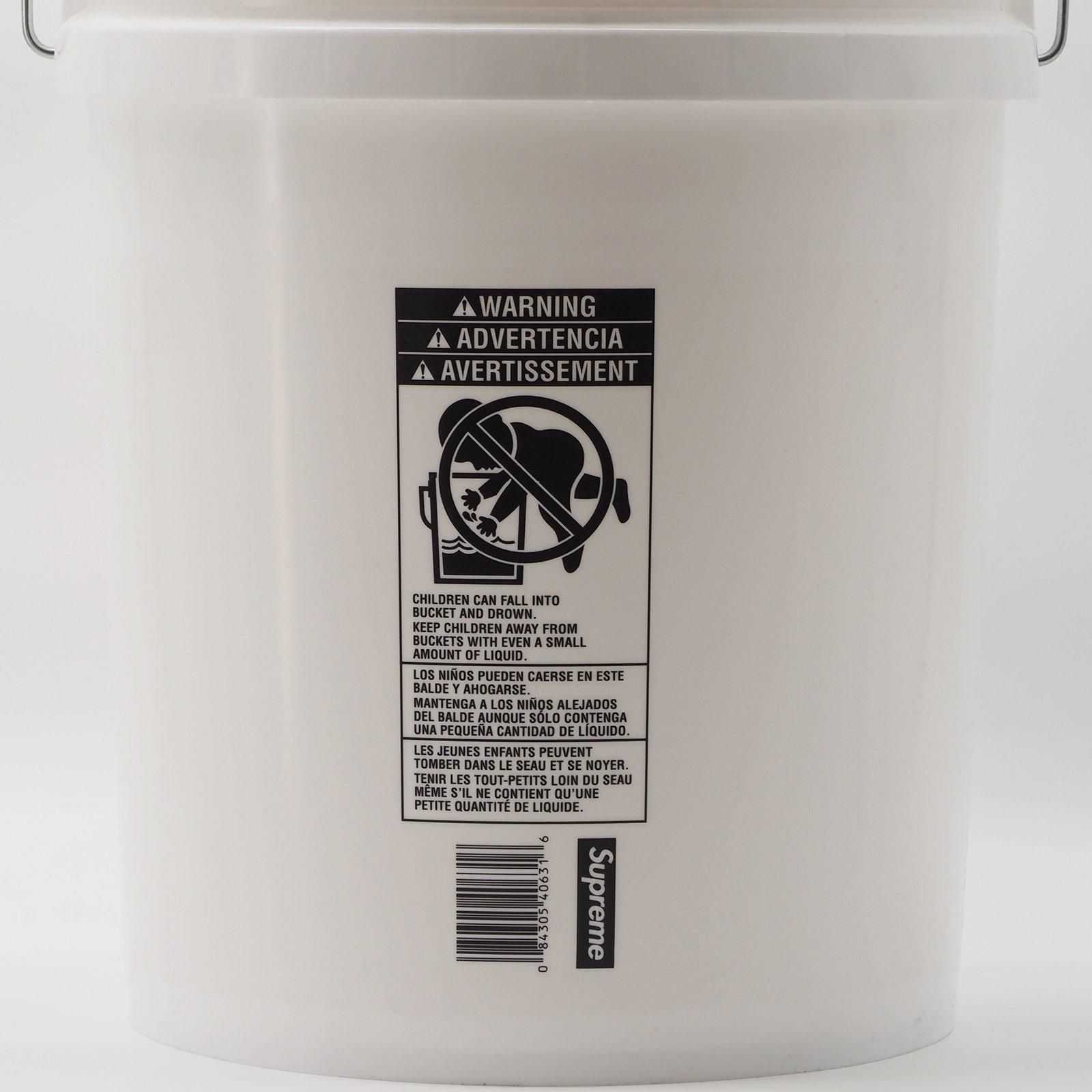 Supreme x Leaktite 5-Gallon Bucket | 白いボディーとボックスロゴ
