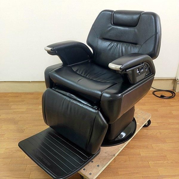 中古/A】タカラベルモント『理容椅子 REGALOⅡ（レガロⅡ）ブラック