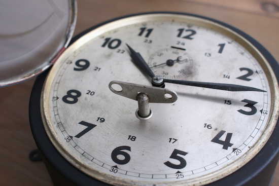 アンティーク掛け時計【ビンテージクロック】｜ JUNGHANS ｜20cm