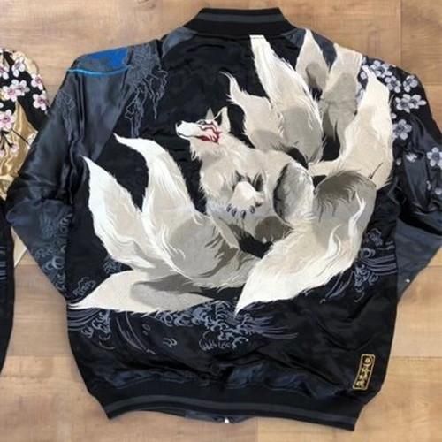 入荷・送料無料】絡繰魂 枝垂桜に九尾 刺繍リバーシブルスカジャン