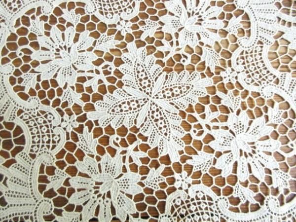 北欧のレース編みクロス♪ ライトベージュ/33x35cm - 北欧雑貨