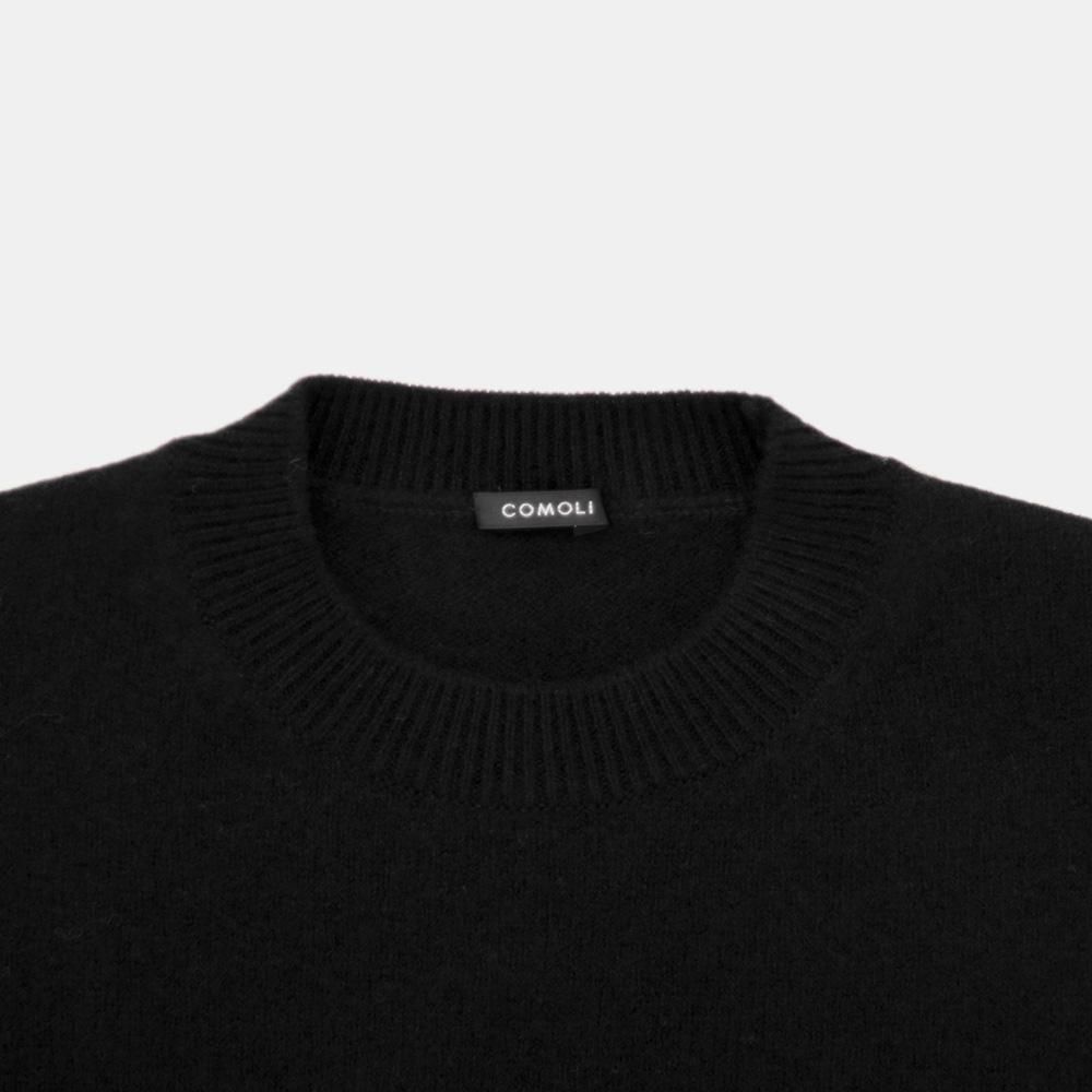 Comoli | ラムズウールクルーネックニット Black