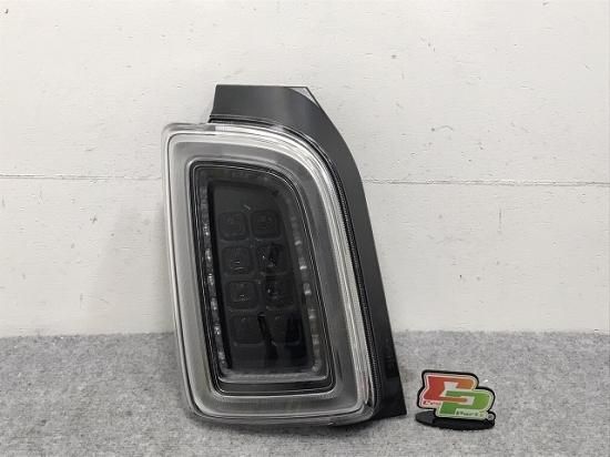 N-ONE/NONE/Nワン/エヌワン JG3/JG4 純正 左 テールランプ/ライト