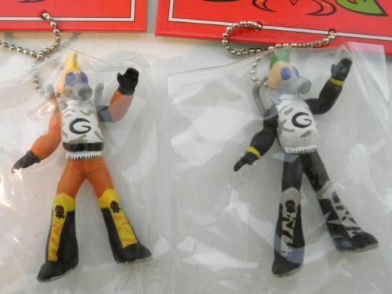 バストアムーブ キーホルダー 3種セット - 「宝の森」昭和レトロ雑貨