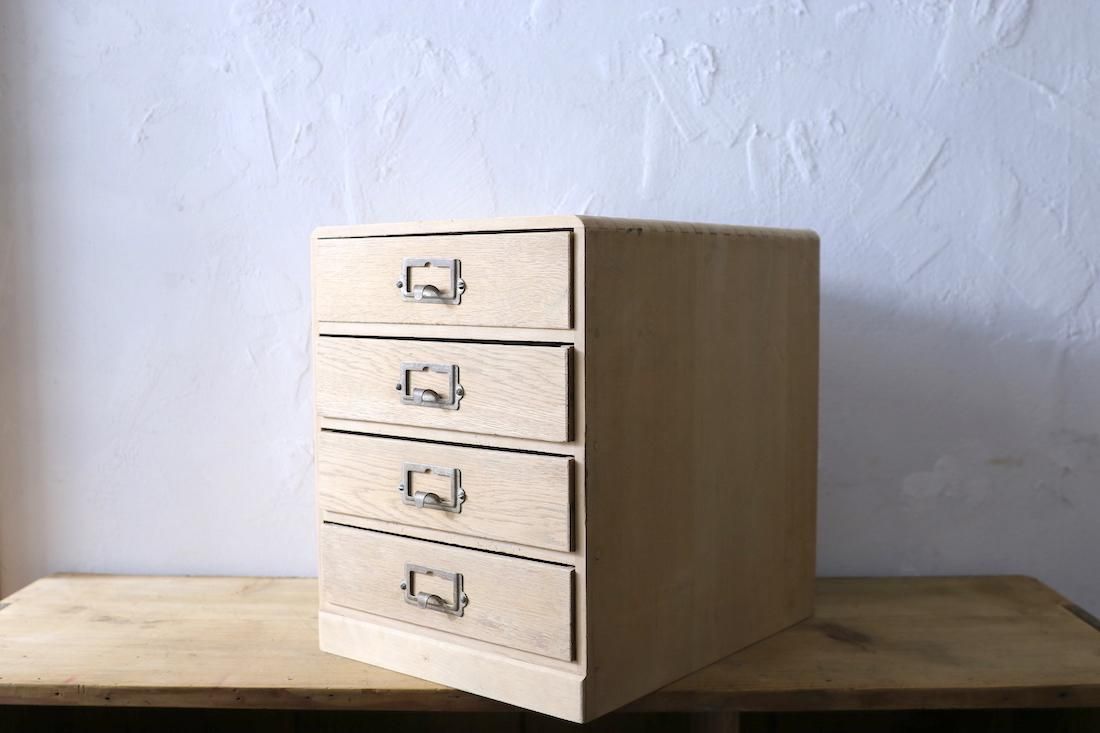 昭和の小引出し/小棚/白木/ネーム付取手/4段/w25.5×d31.5×h32cm