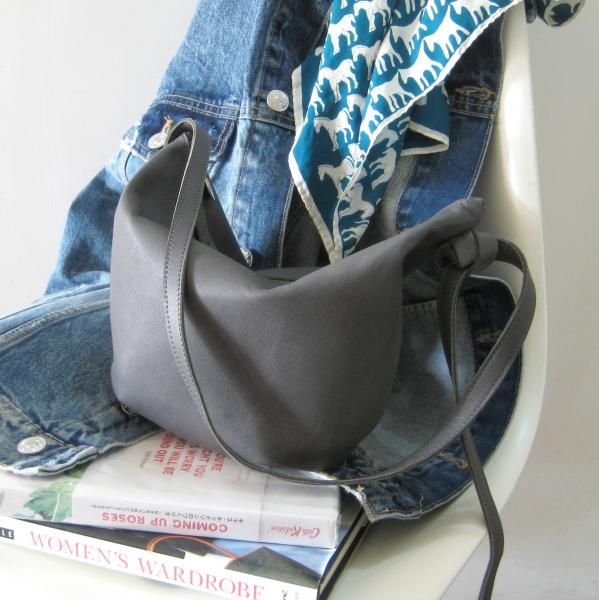 ハーフムーン クロームグレイ - yucchino｜ユッキーノ 大人のための革