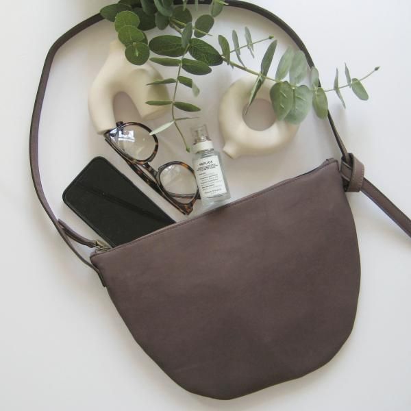 ハーフムーンブラックベリー - yucchino｜ユッキーノ 大人のための革の