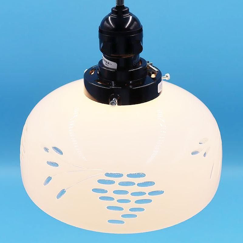 昭和レトロ 電笠 電傘 ランプシェード 乳白 照明 梅透かし 和電笠