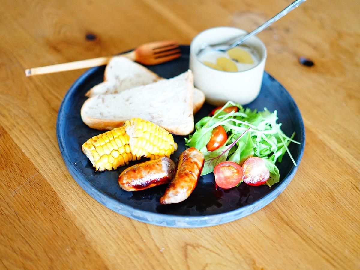 フラットプレート 27cm ASH ONE KILN ｜ threetone［online shop］