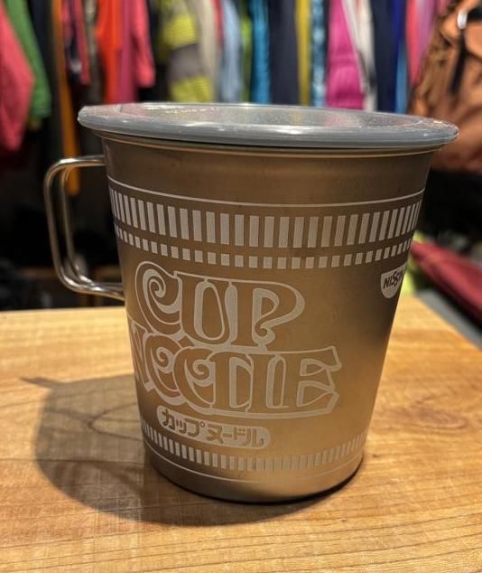 日清 × snow peak スノーピーク＞ カップヌードル型チタンクッカー