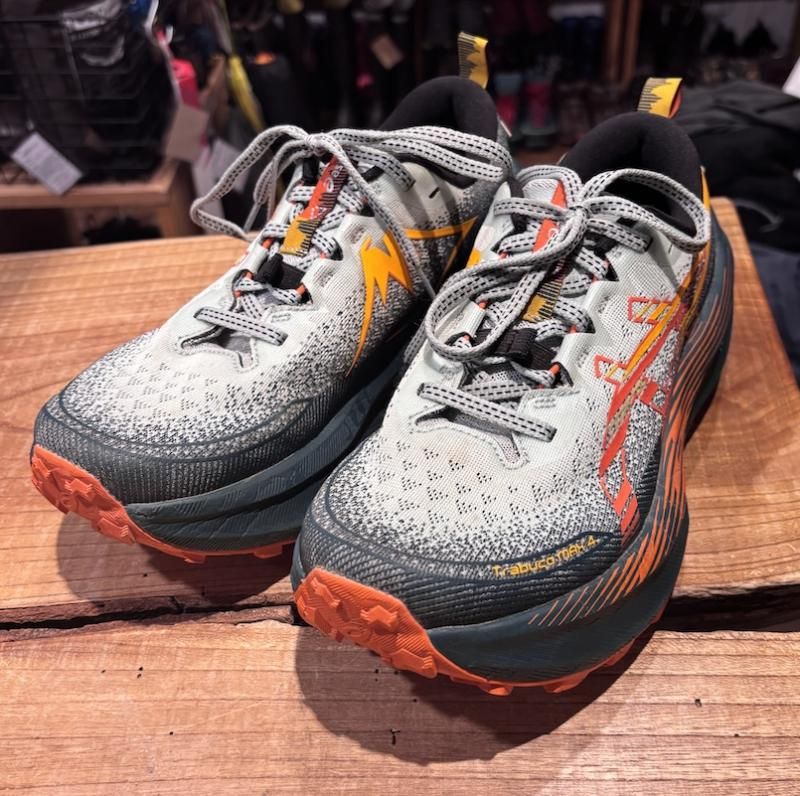 asics アシックス＞ Trabuco Max 4 トラブーコ マックス 4 | 中古