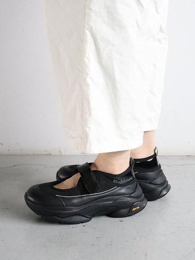 RHODOLIRION Mary Jane Sneaker / Black