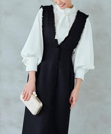 タイパールチェーンボリューム袖ブラウス＆ツイードジャンパースカート