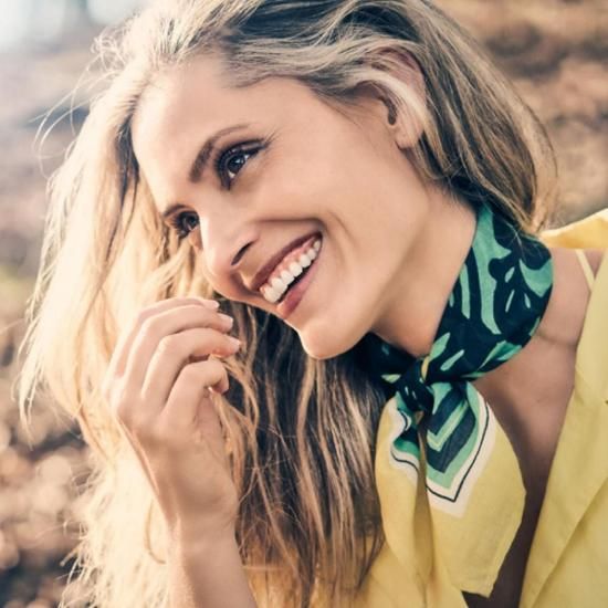 北欧モダンアートがおしゃれな綿100％スカーフ（50x50cm）3柄 by