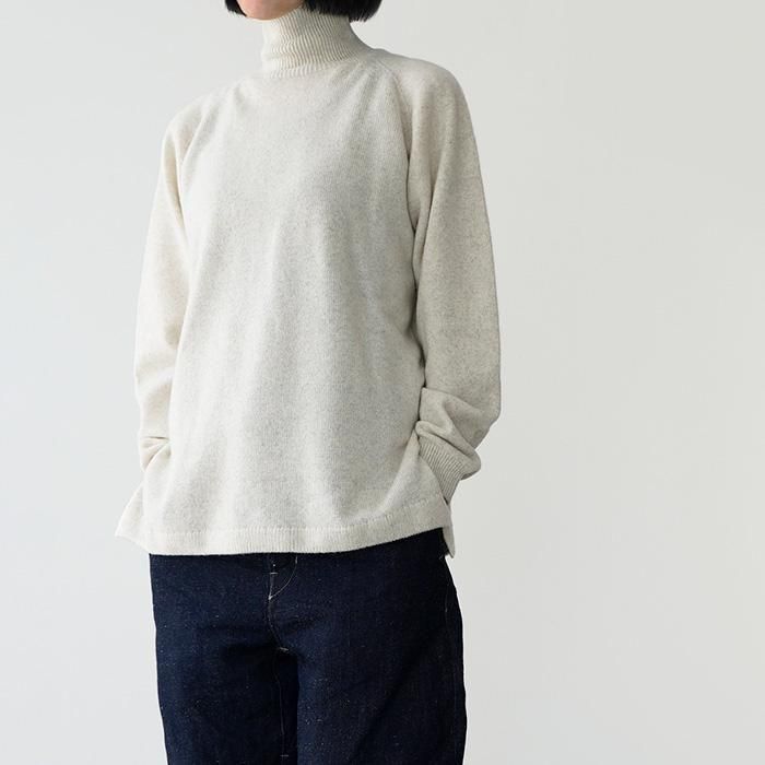 MITTAN ミッタン ウルグアイウールタートルセーター KN-34 薄灰 メンズ